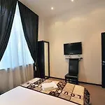 Reno 4* Odessza