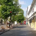 Reno 4*