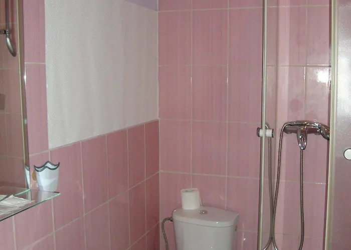 рено Готель