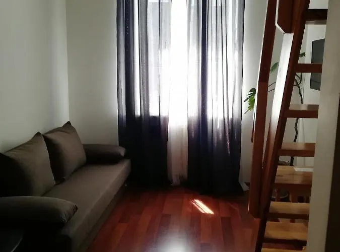 Готель рено 4*